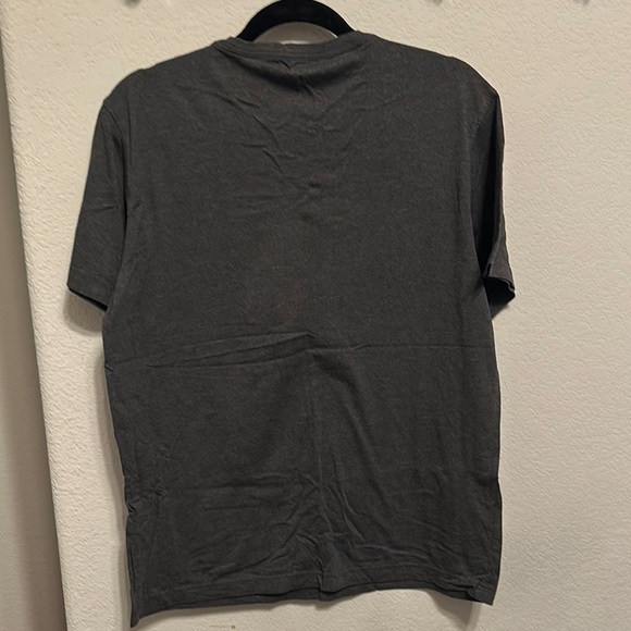 Eddie Bauer Gray Short Sleeve Tee EUC - Picture 3 of 3